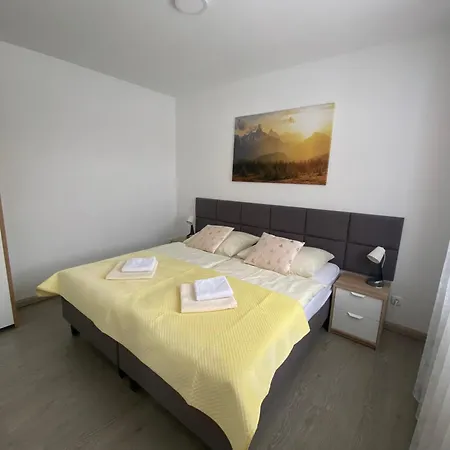 Pod Rudka Czarna Gora Apartment *