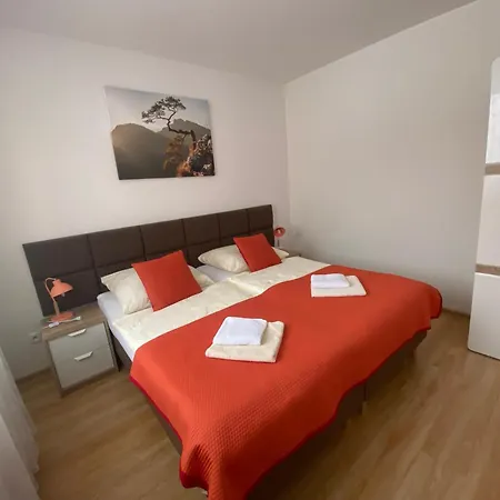 Pod Rudka Czarna Gora *